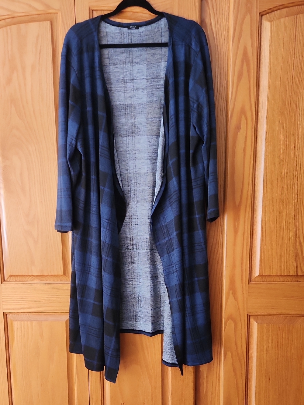 Studio Navy and Black Plaid Open-Front Duster